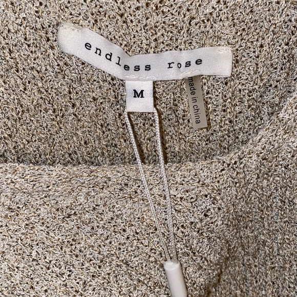 New metallic knitted cold shoulder sweater - Picture 8 of 9